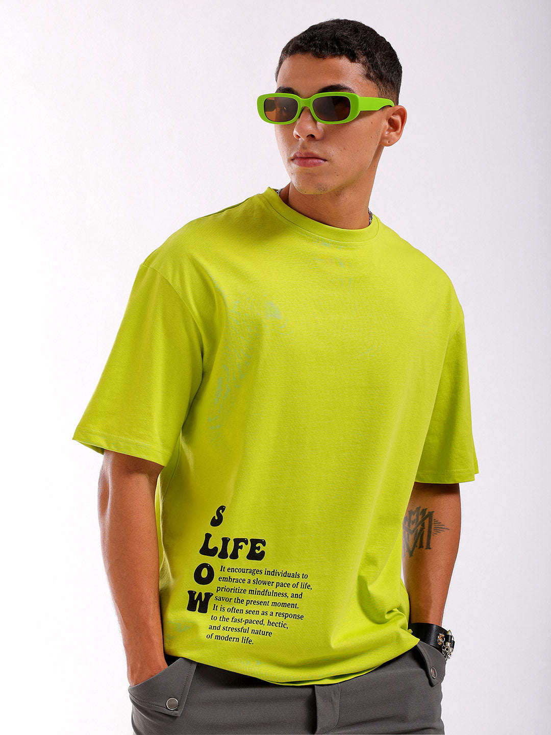 Shop Men Green Oversized Fit Back Printed T-Shirt Online.