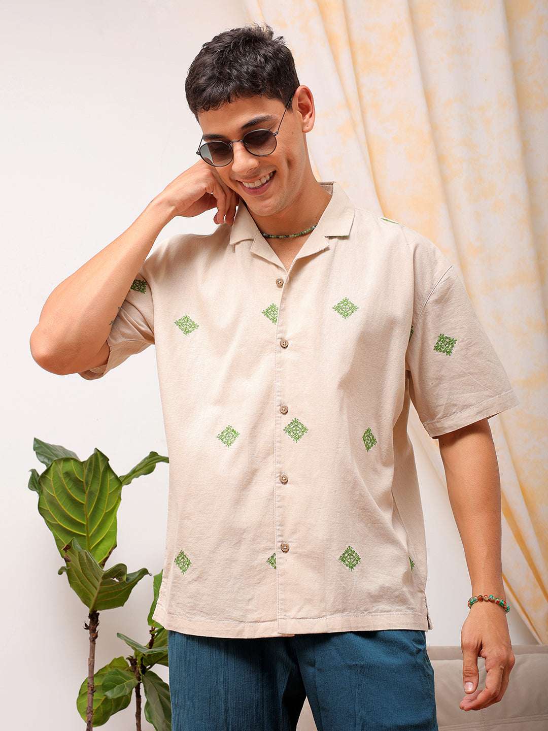 Shop Men Embroidered Relaxed Fit Resort Wear Shirt Online.