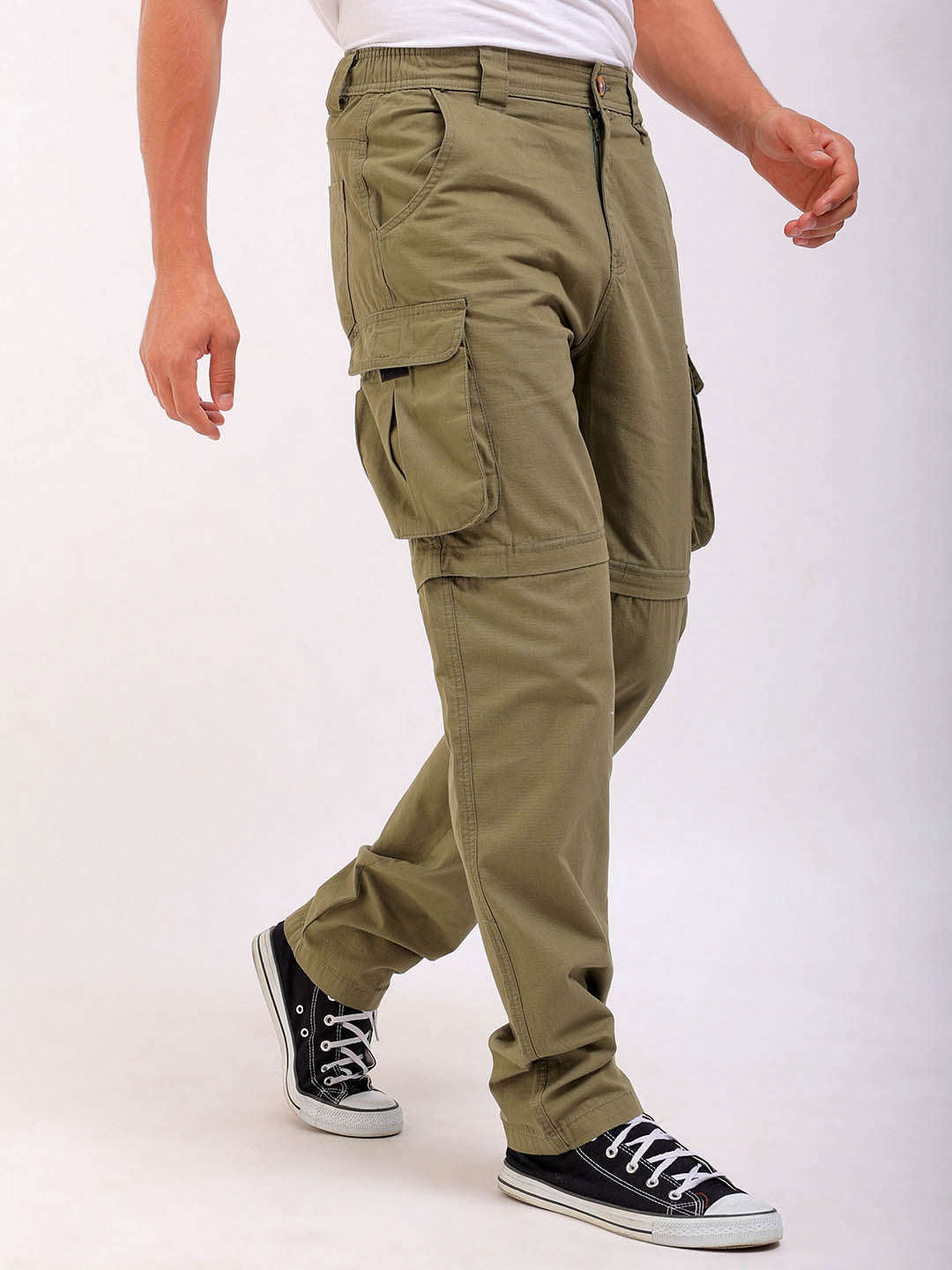 Shop Men Solid Relaxed Fit Zip-Off Convertible Cargo Online.