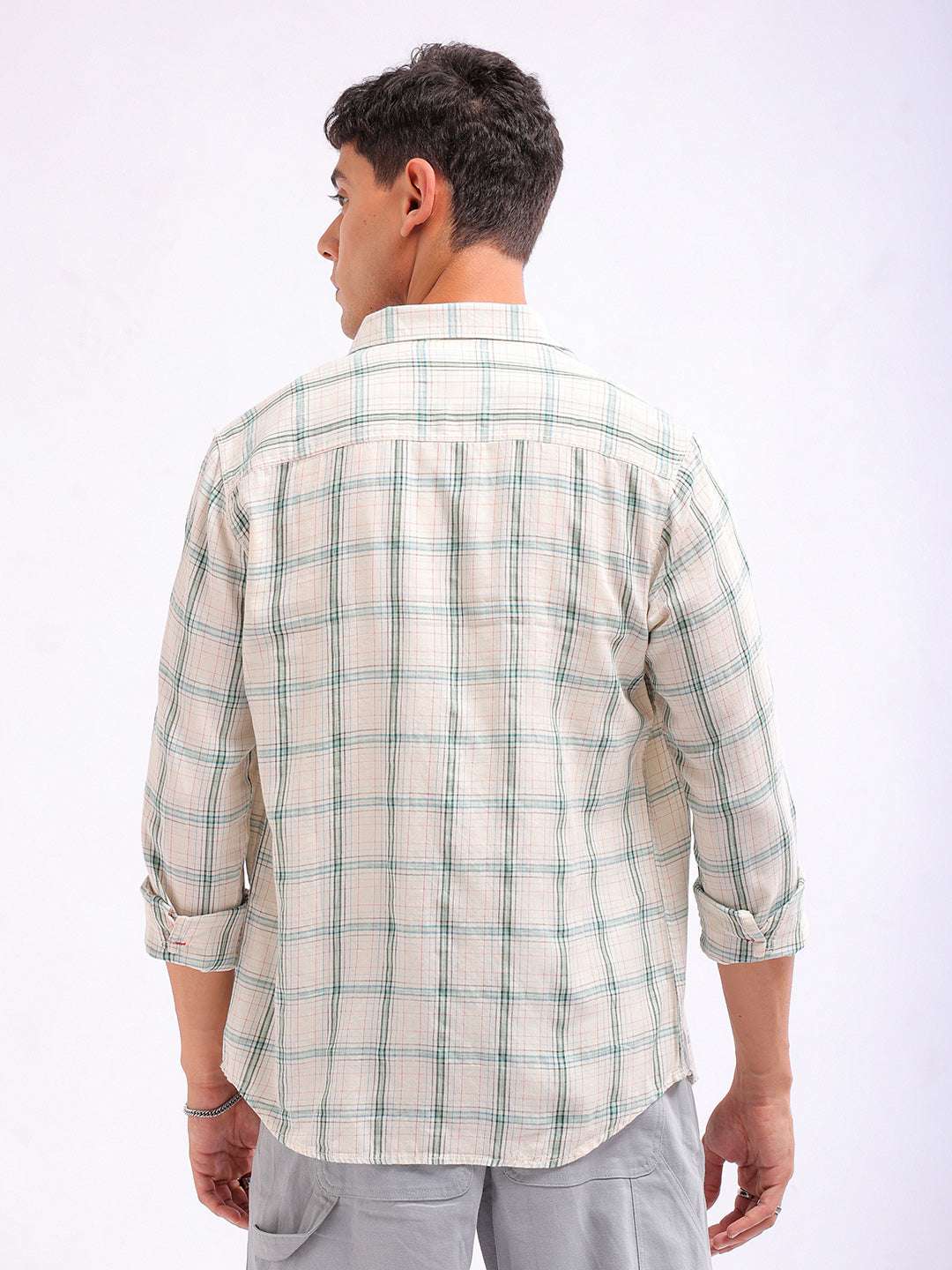 Shop Men Checked Slim Fit Shirt Online.