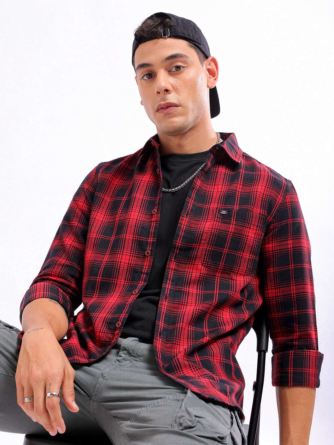 Shop Men's Checked Slim Fit Shirt Online.