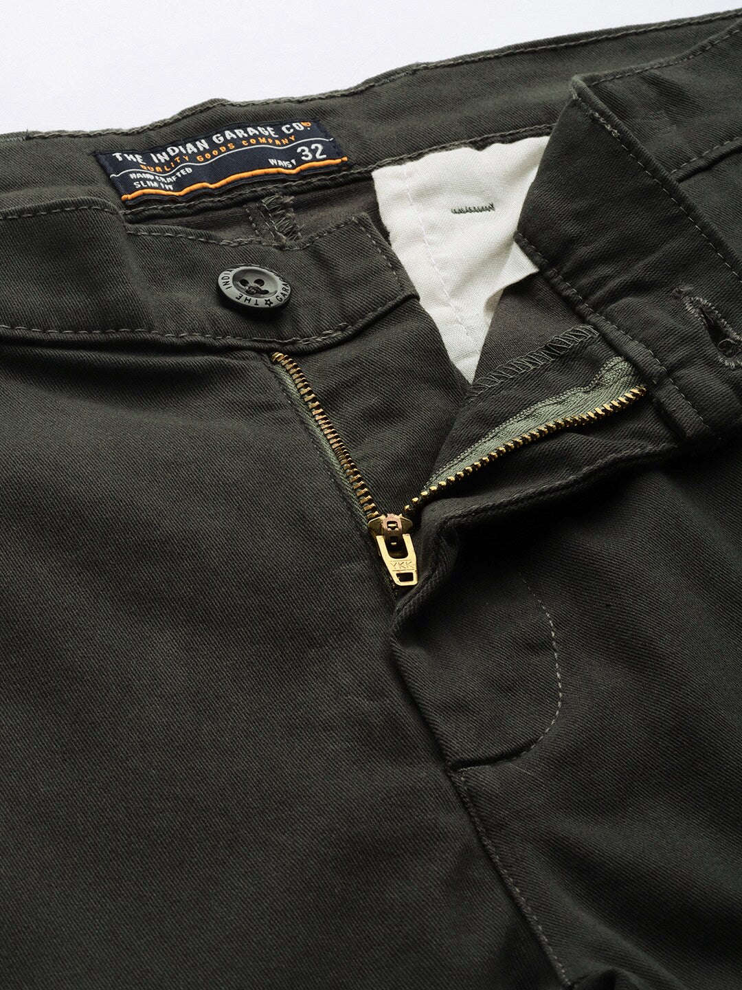 Shop Men Solid Slim Fit Chino Online.