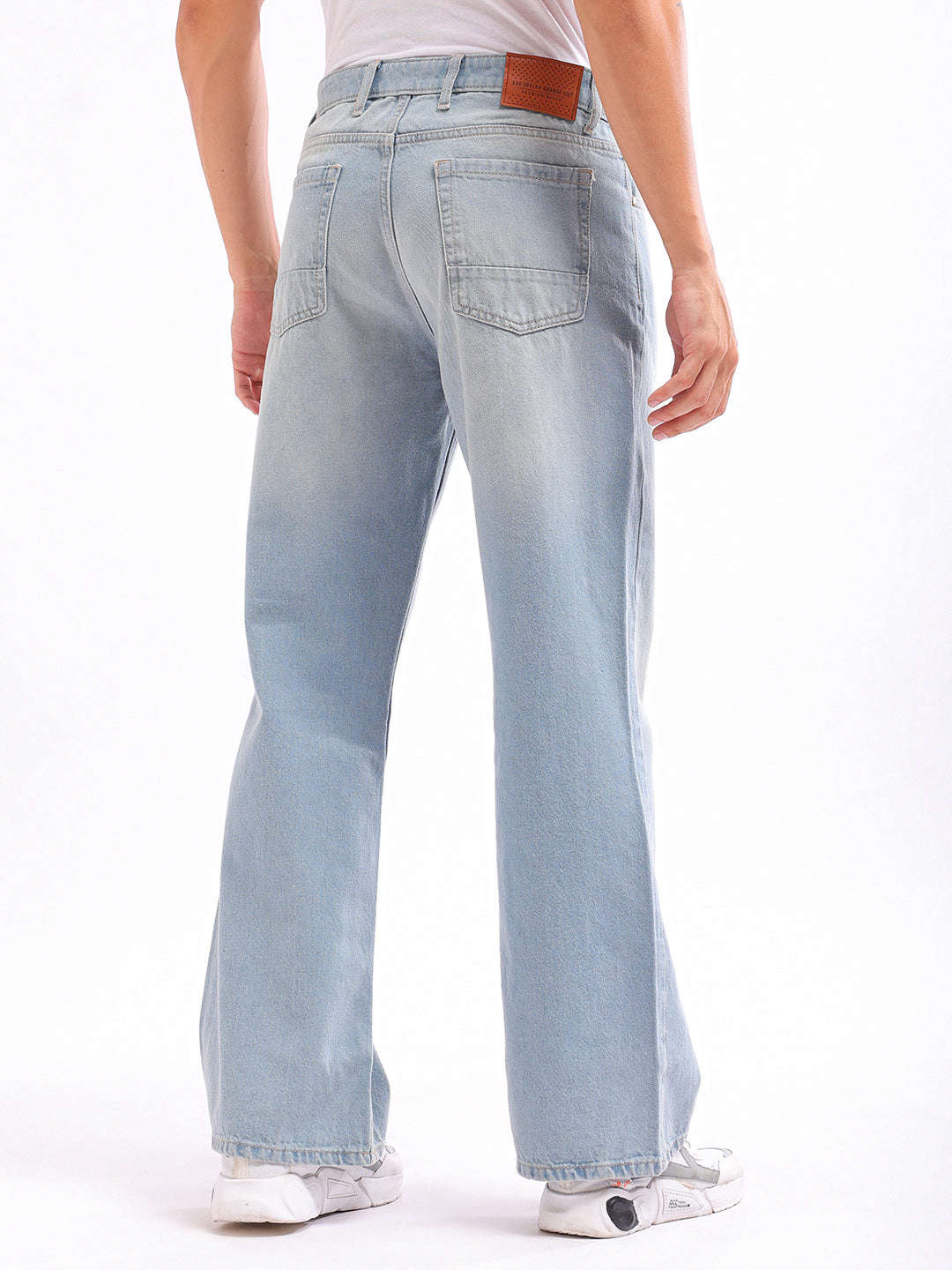 Shop Men Solid G142 Bootcut Loose Fit Jeans Online.