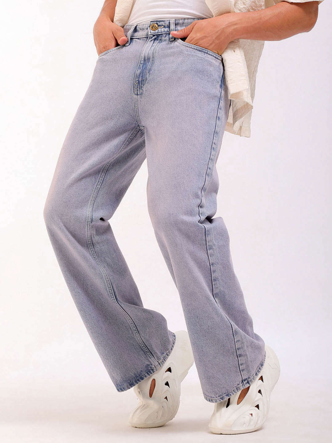 Shop Men Solid G142 Bootcut Loose Fit Jeans Online.