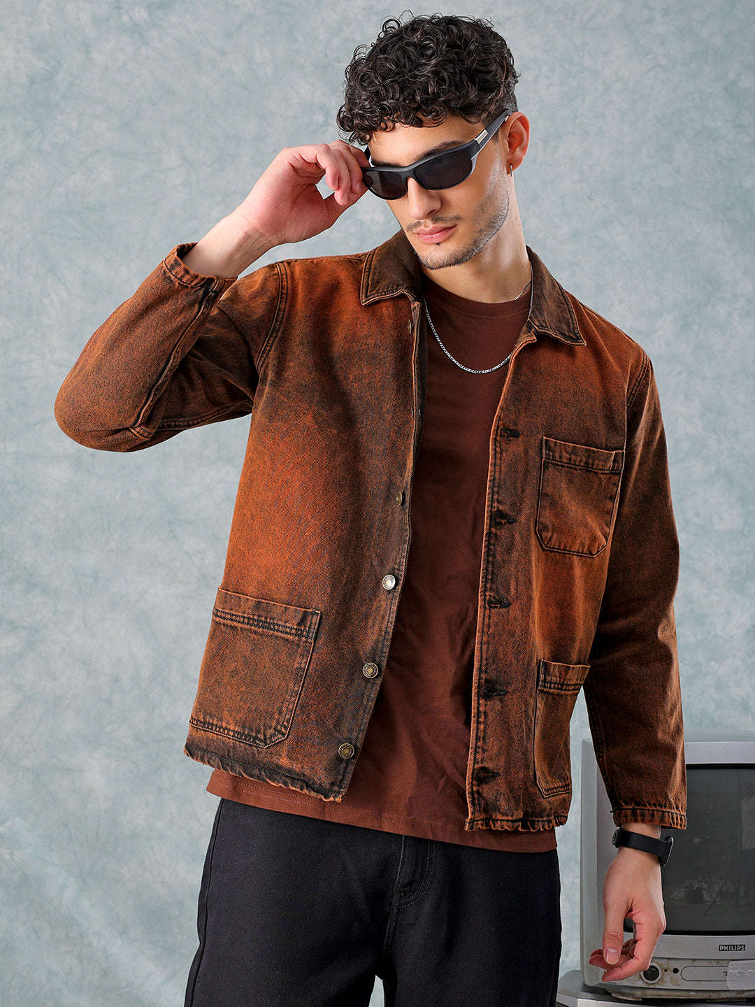 Shop Men Rust Relaxed Fit Solid Utility Trucker Jacket Online.