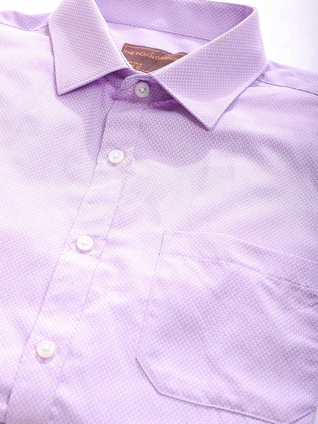 Shop Men Purple Slim Fit Solid Formal Shirt Online.