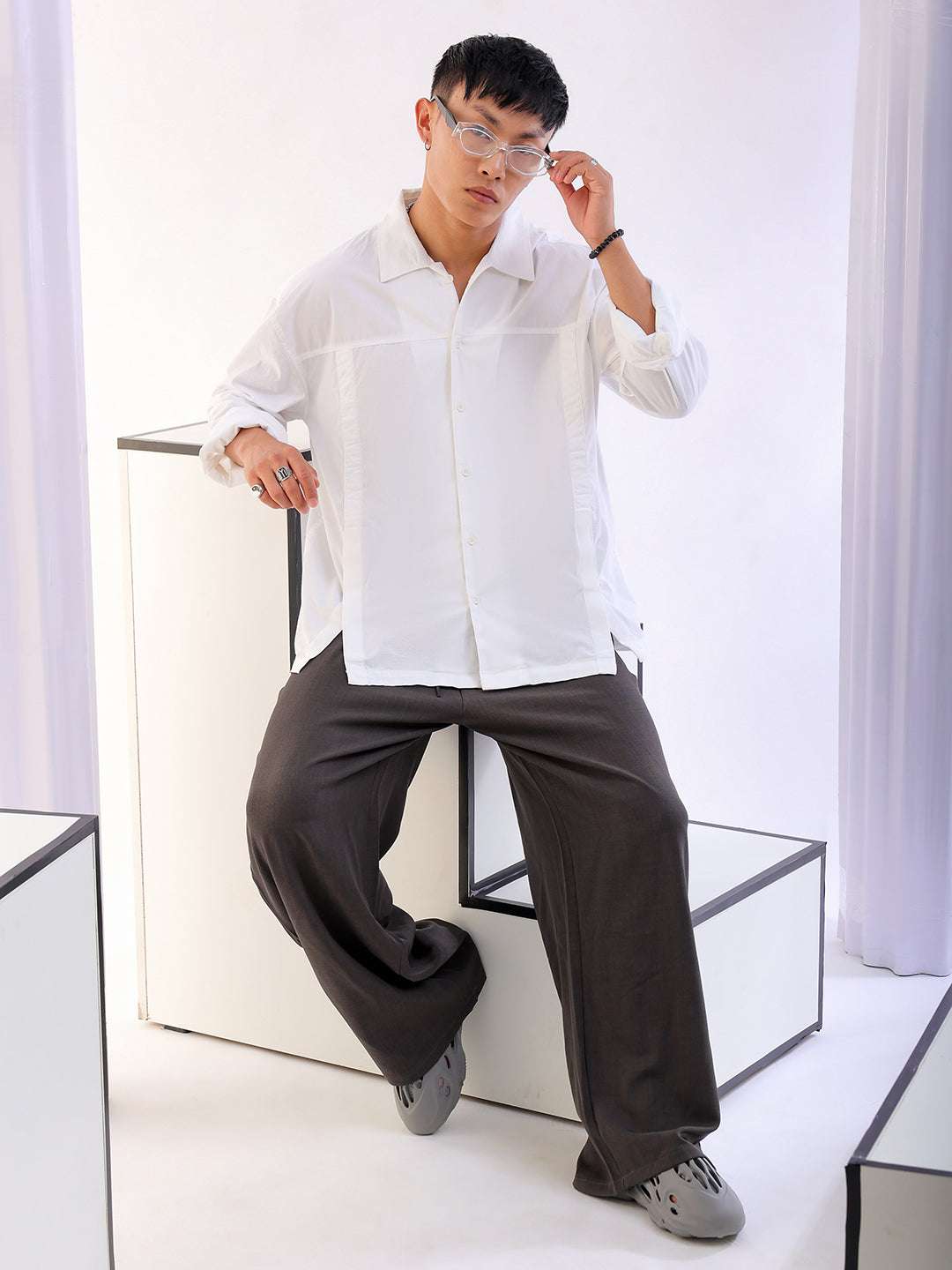 Shop Men Solid Korean Loose Fit Shirt Online.