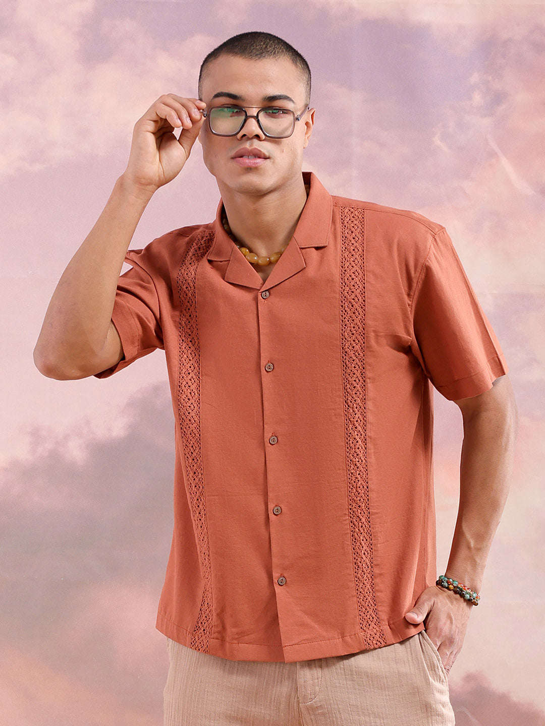 Shop Men Solid Relaxed Fit Resort Wear Shirt Online.