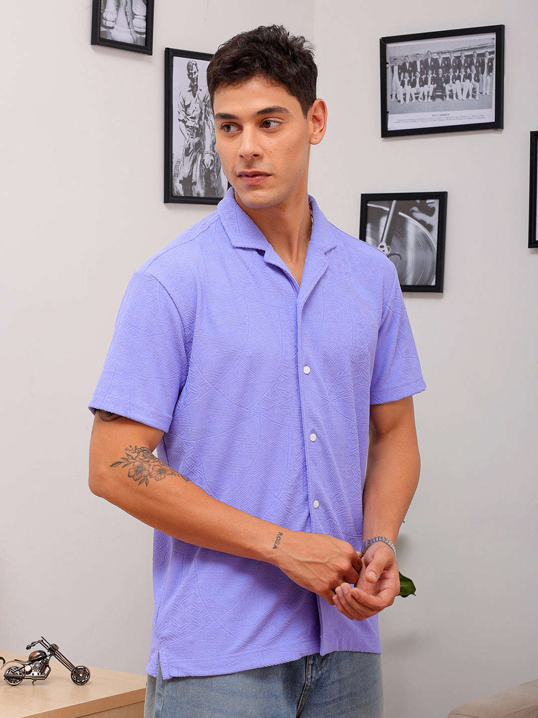 Shop Men's Textured Relaxed Fit Shirt Online.