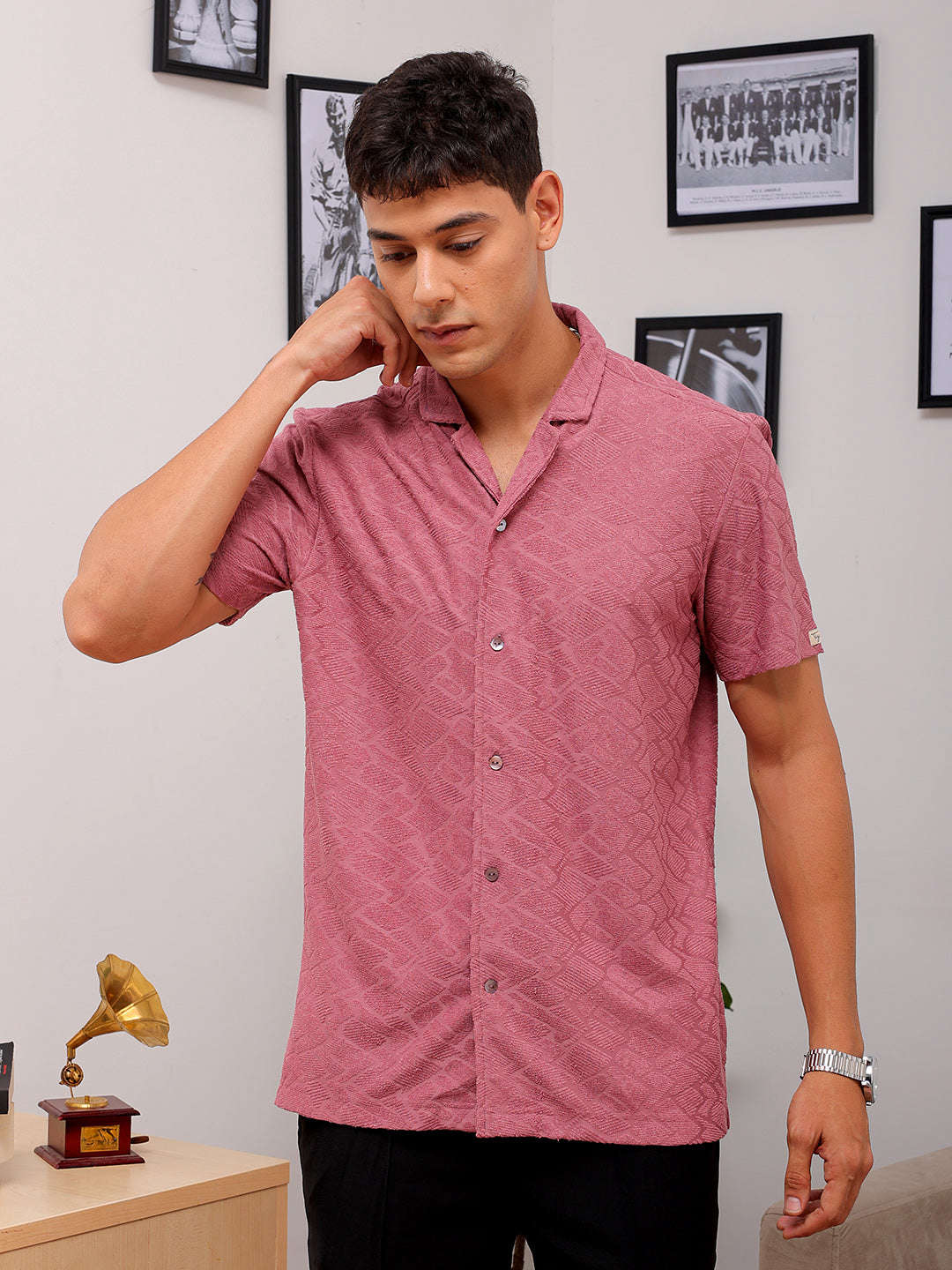 Shop Men's Textured Relaxed Fit Shirt Online.