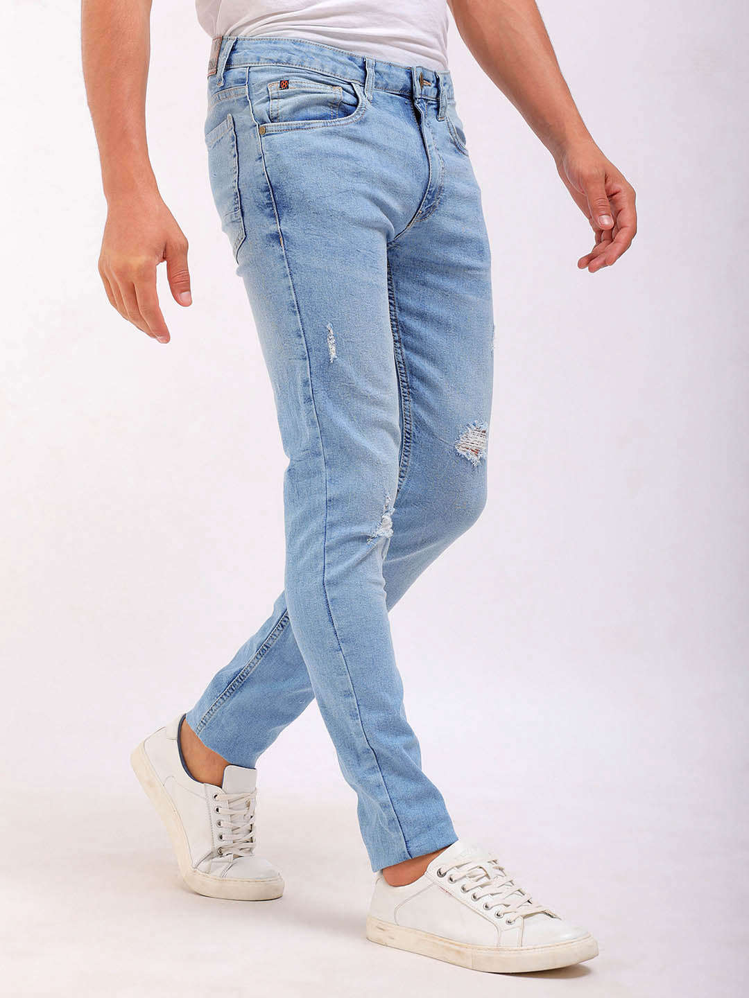 Shop Men Slim Fit Jeans Online.