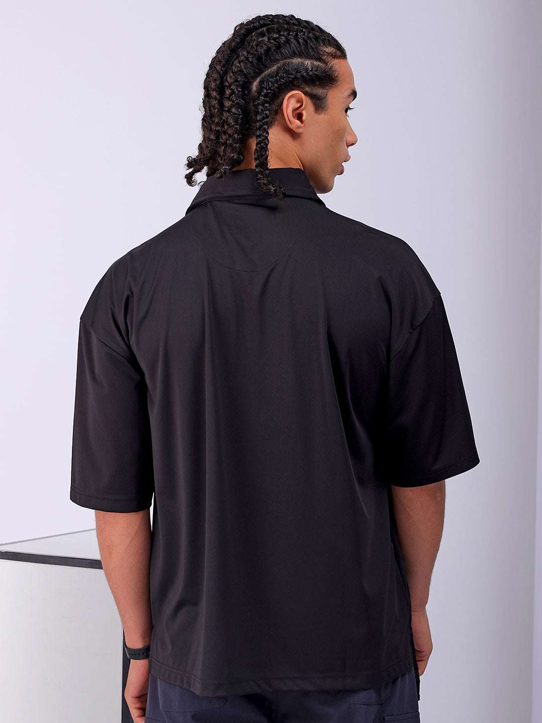 Shop Men's Black Boxy Fit Solid Streetwear Utility Shirt Online.