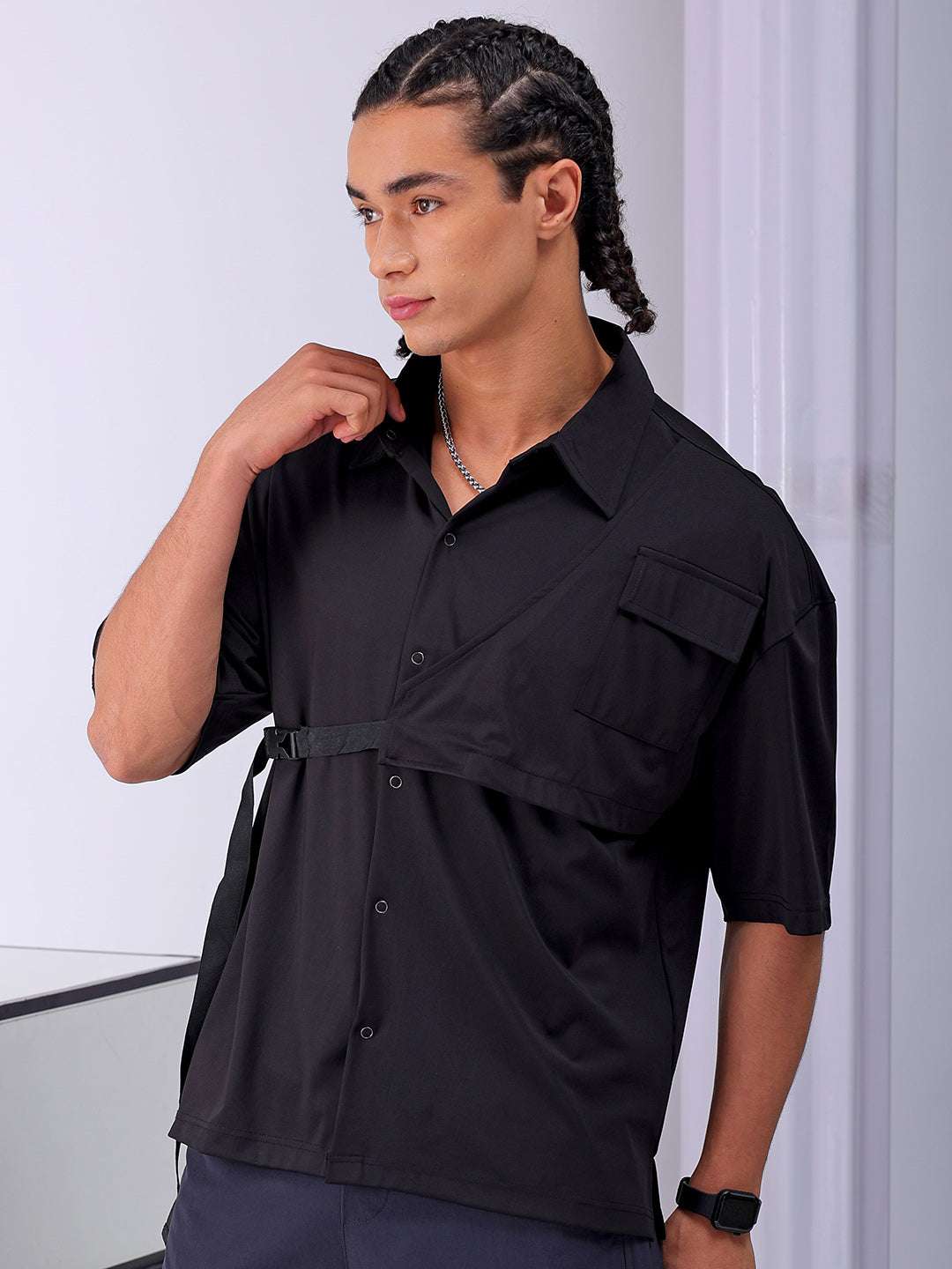 Shop Men's Black Boxy Fit Solid Streetwear Utility Shirt Online.