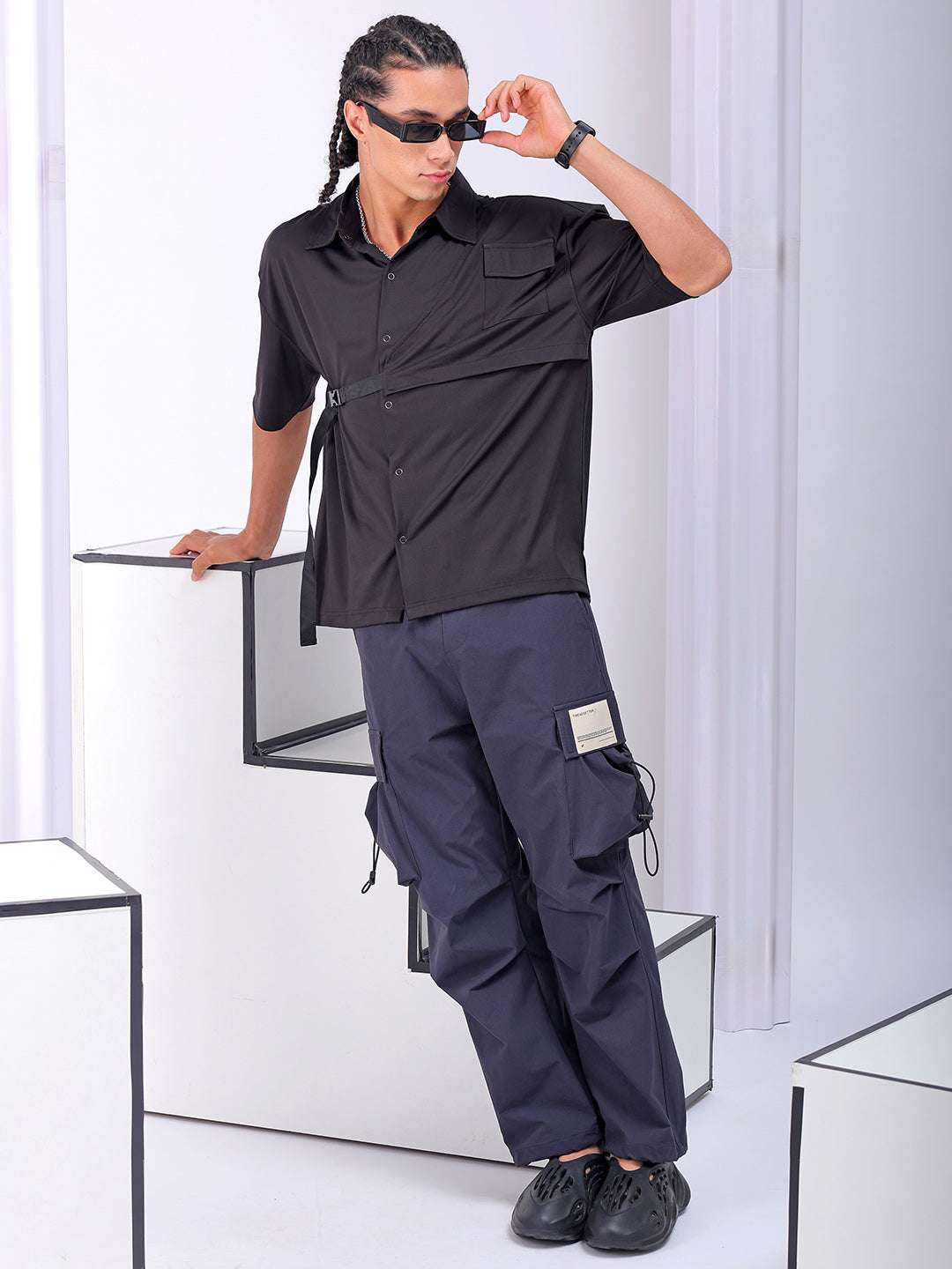 Shop Men's Black Boxy Fit Solid Streetwear Utility Shirt Online.