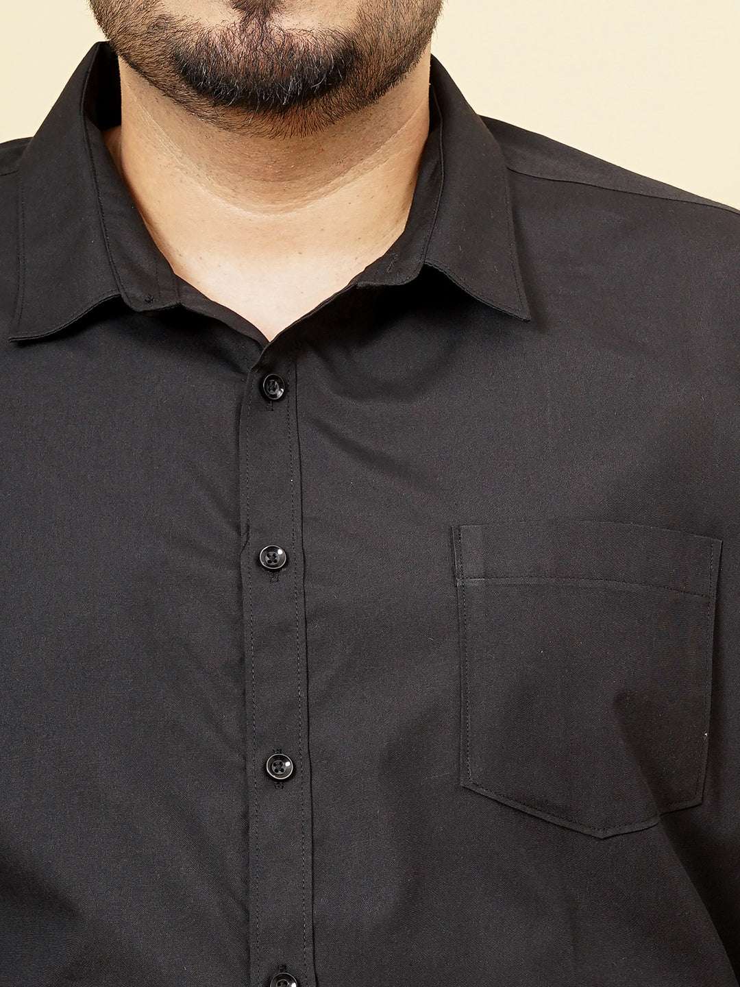 Shop Men's Black Plus Size Solid Formal Shirt Online.