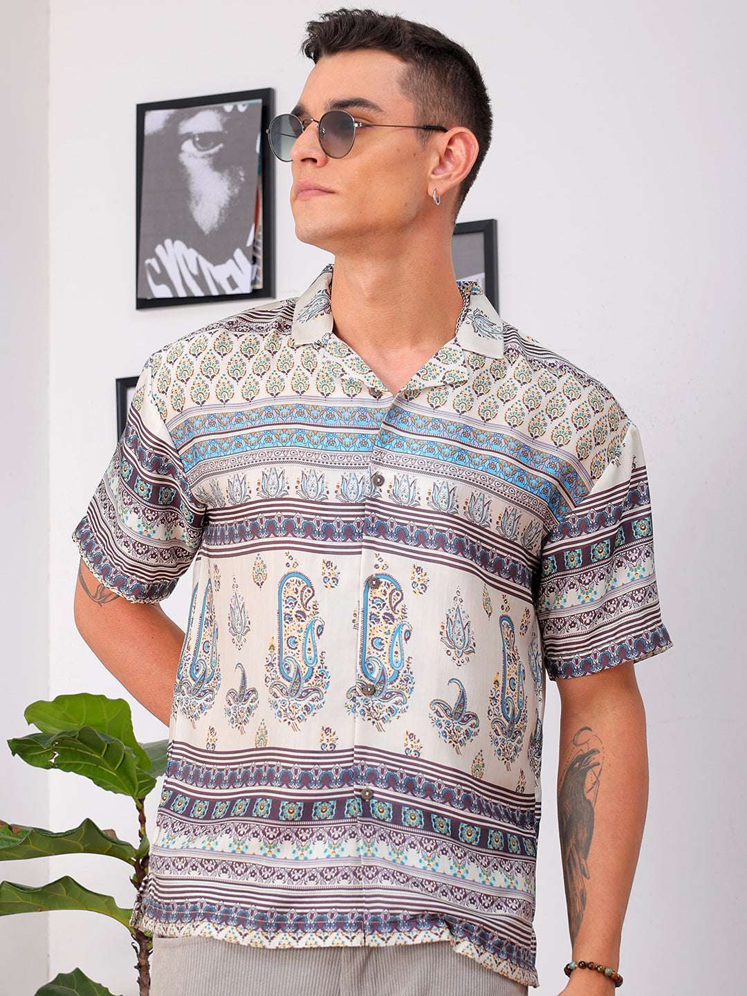 Shop Men's Cream Relaxed Fit Printed Resortwear Shirt Online.