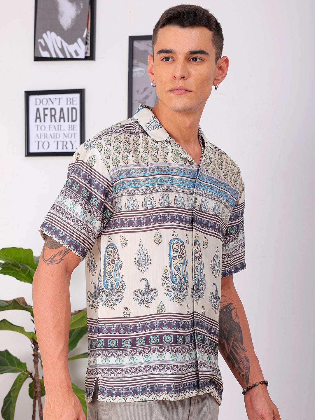 Shop Men's Cream Relaxed Fit Printed Resortwear Shirt Online.