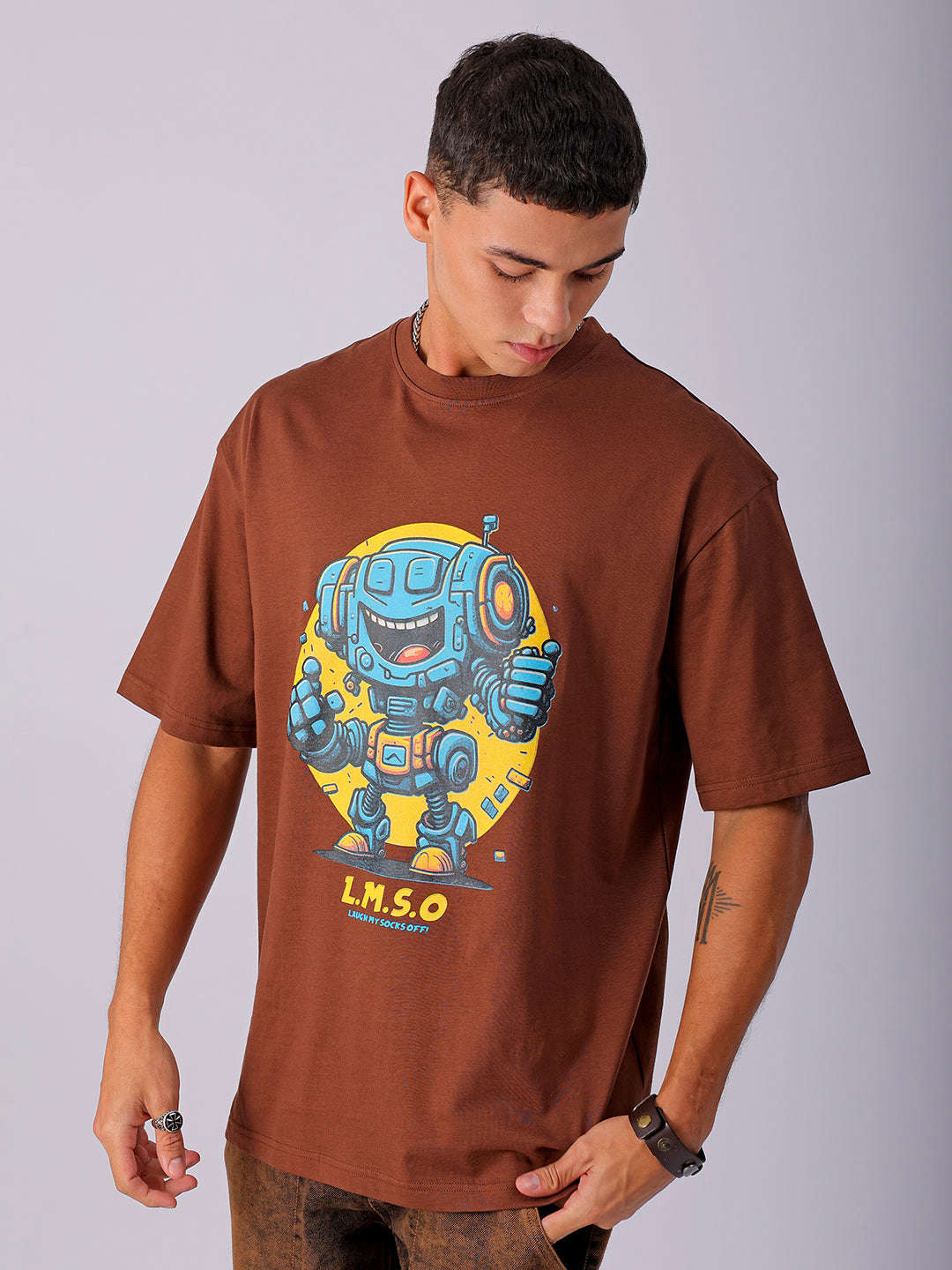 Shop Men's Graphic Printed Oversized T-Shirt Online.