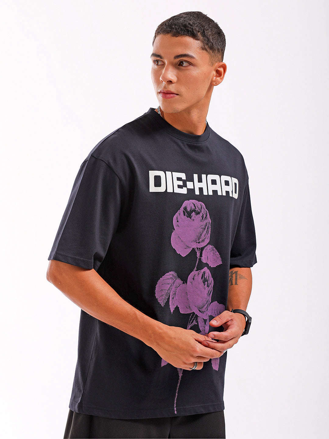 Shop Men's Graphic Printed Oversized T-Shirt Online.