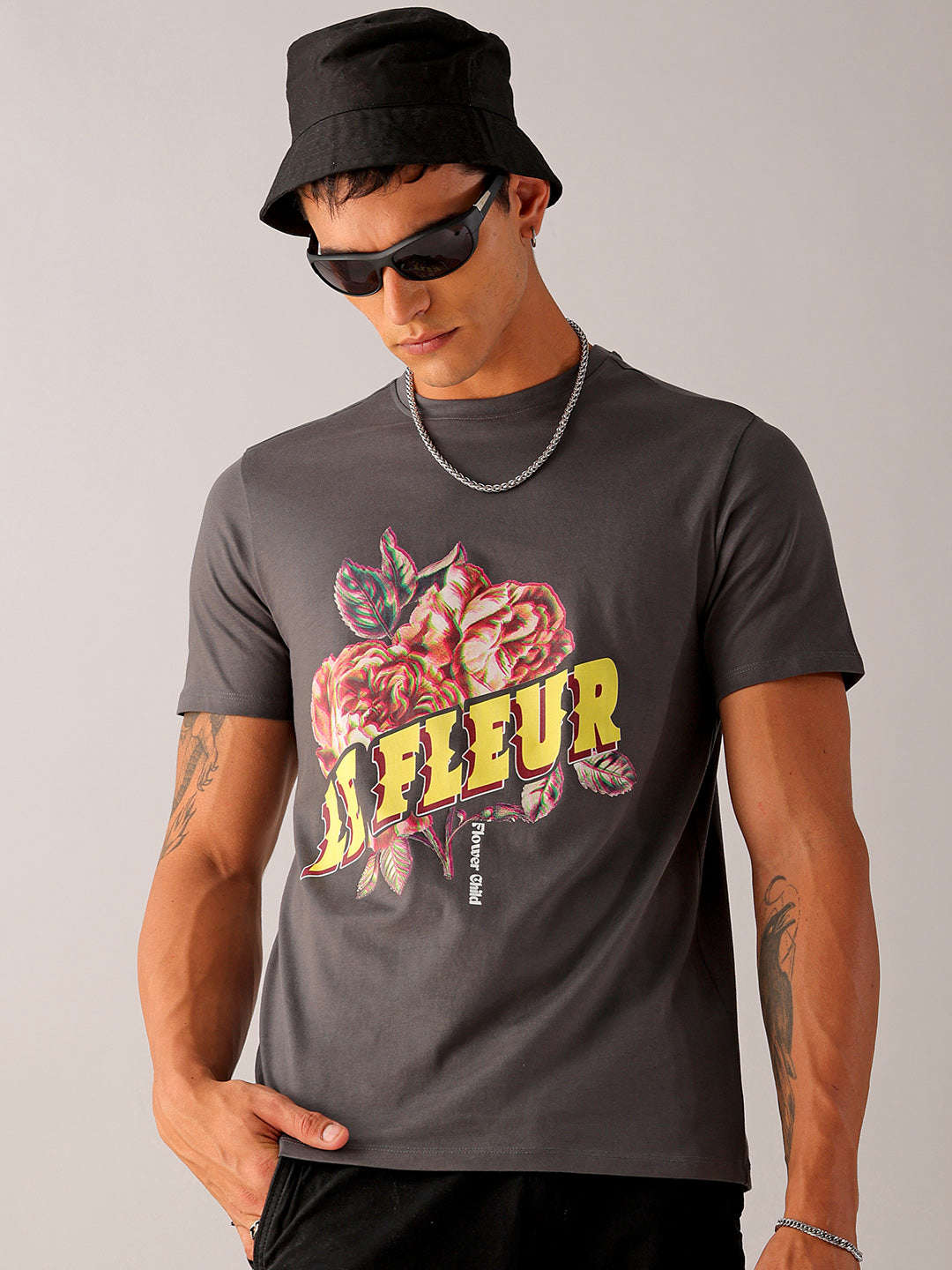 Shop Men's Graphic Printed Slim Fit T-Shirt Online.