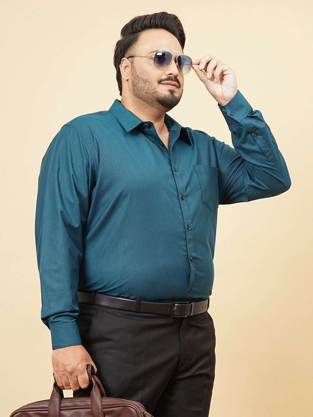 Shop Men's Green Plus Size Solid Formal Shirt Online.