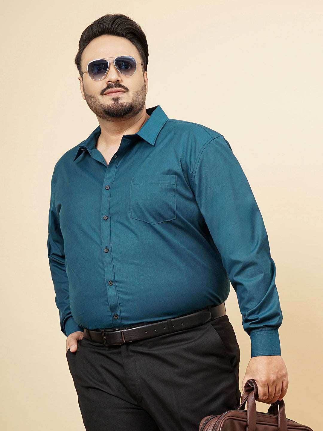 Shop Men's Green Plus Size Solid Formal Shirt Online.