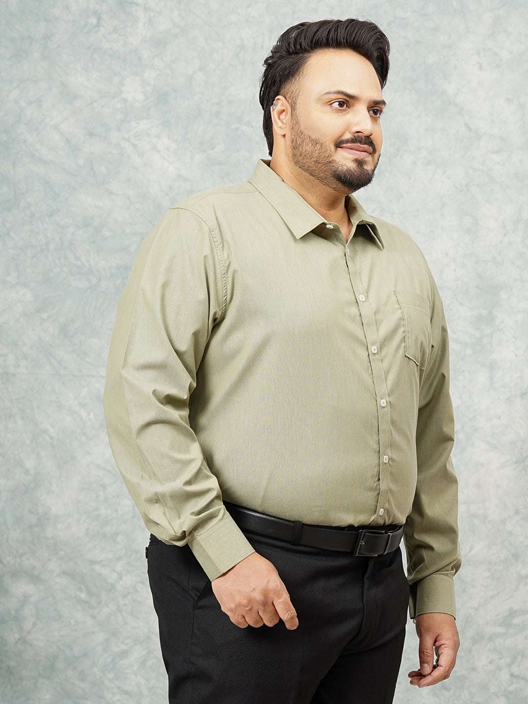 Shop Men's Green Plus Size Solid Formal Shirt Online.