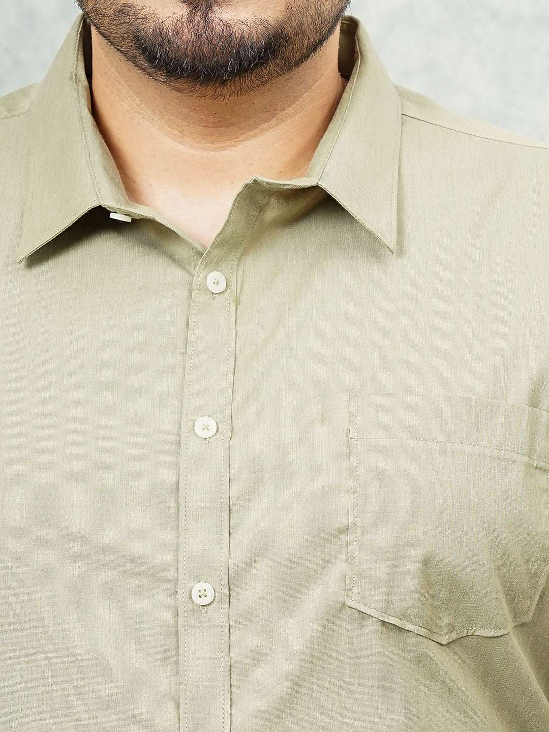 Shop Men's Green Plus Size Solid Formal Shirt Online.