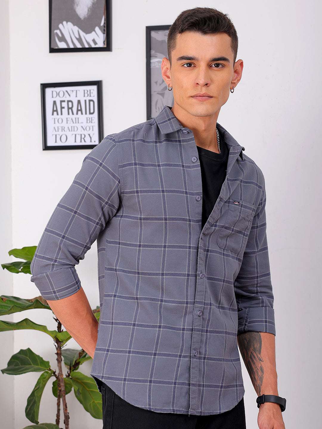 Shop Men's Grey Slim Fit Checked Casual Shirt Online.