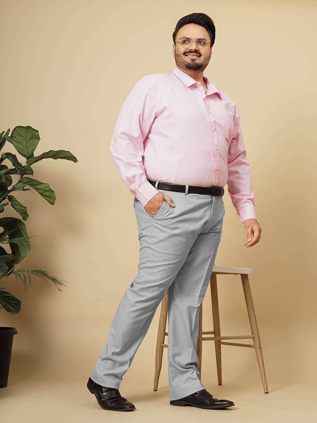 Shop Men's Pink Plus Size Solid Formal Shirt Online.