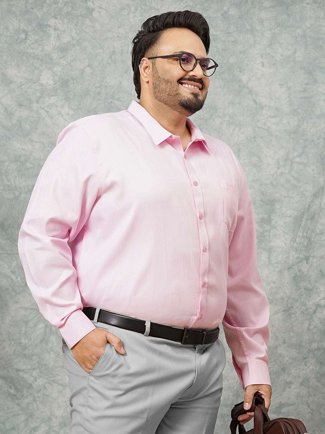 Shop Men's Pink Plus Size Solid Formal Shirt Online.