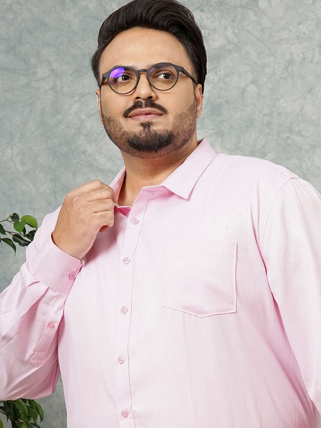 Shop Men's Pink Plus Size Solid Formal Shirt Online.