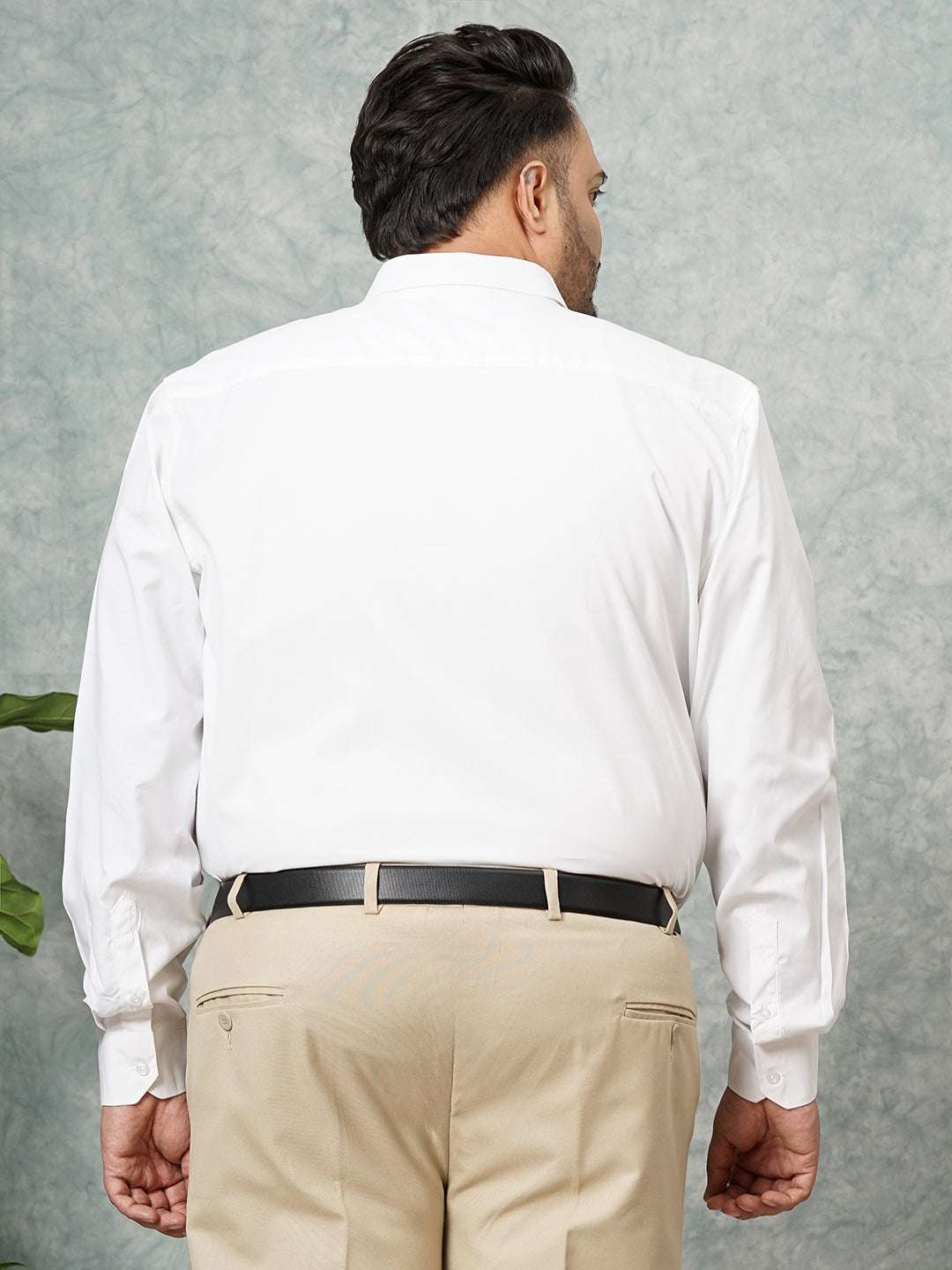 Shop Men's White Plus Size Solid Formal Shirt Online.