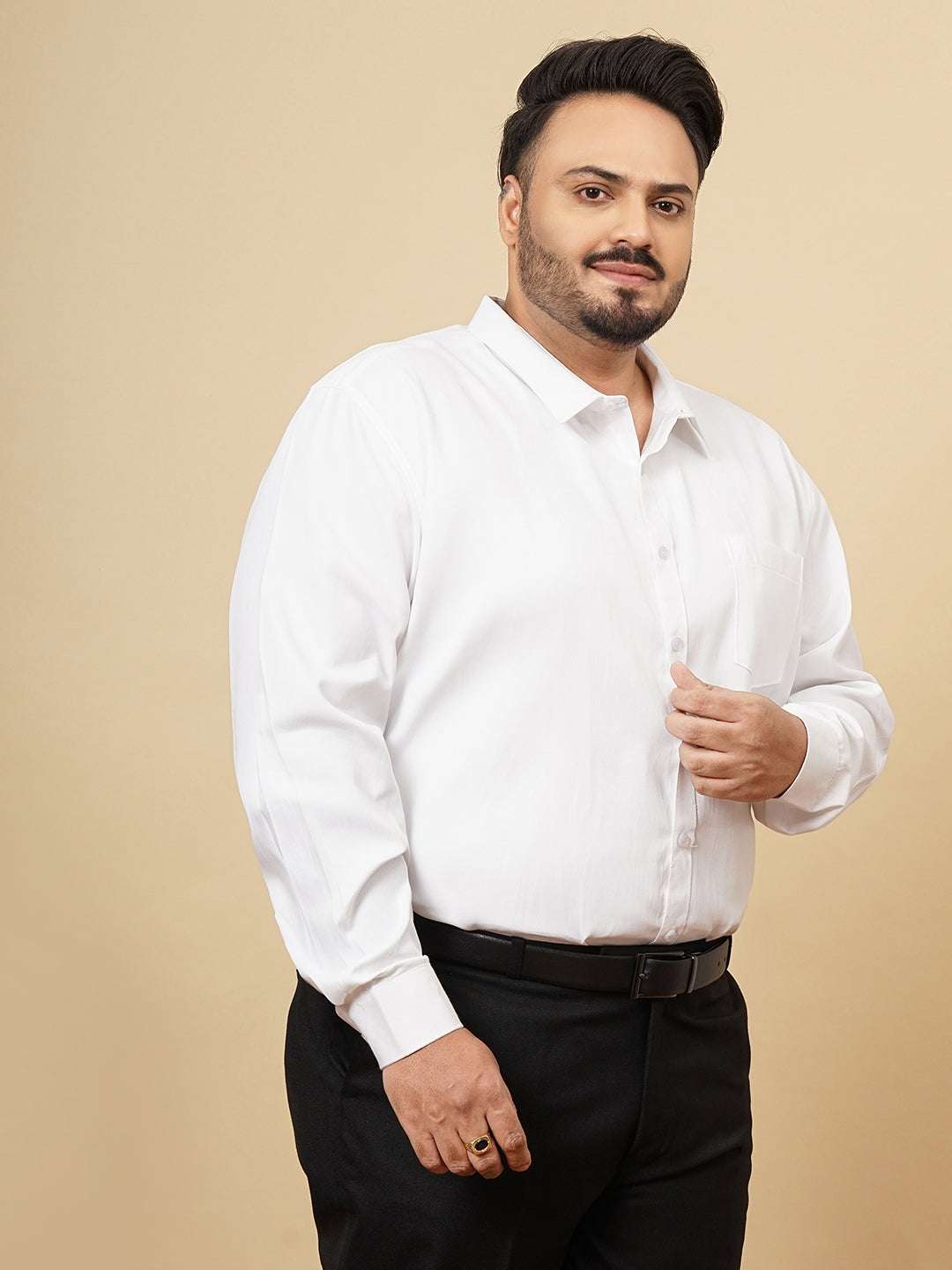 Shop Men's White Plus Size Solid Formal Shirt Online.