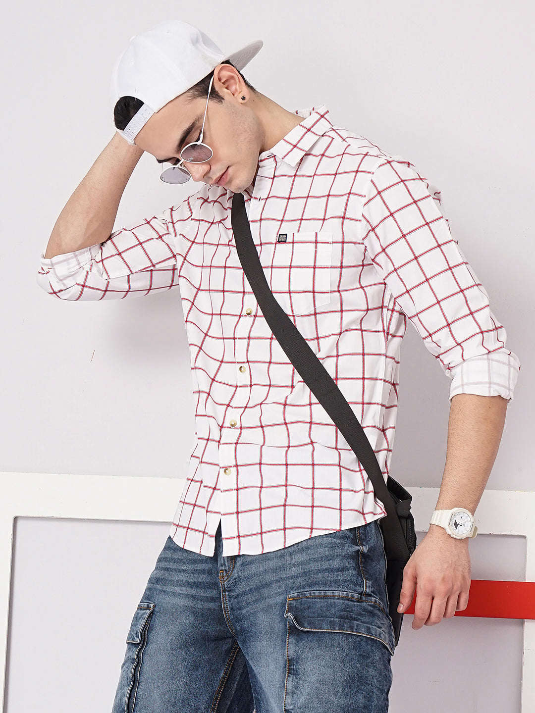 Shop Men Checked Casual Shirt Online.