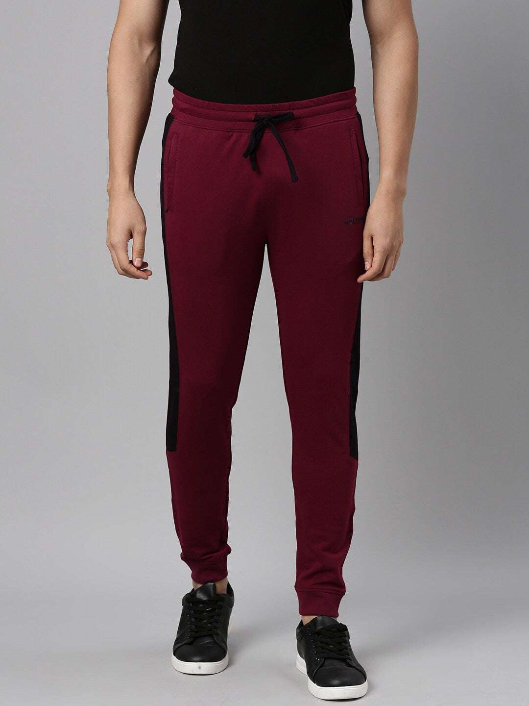 Shop Men Jogger Online.