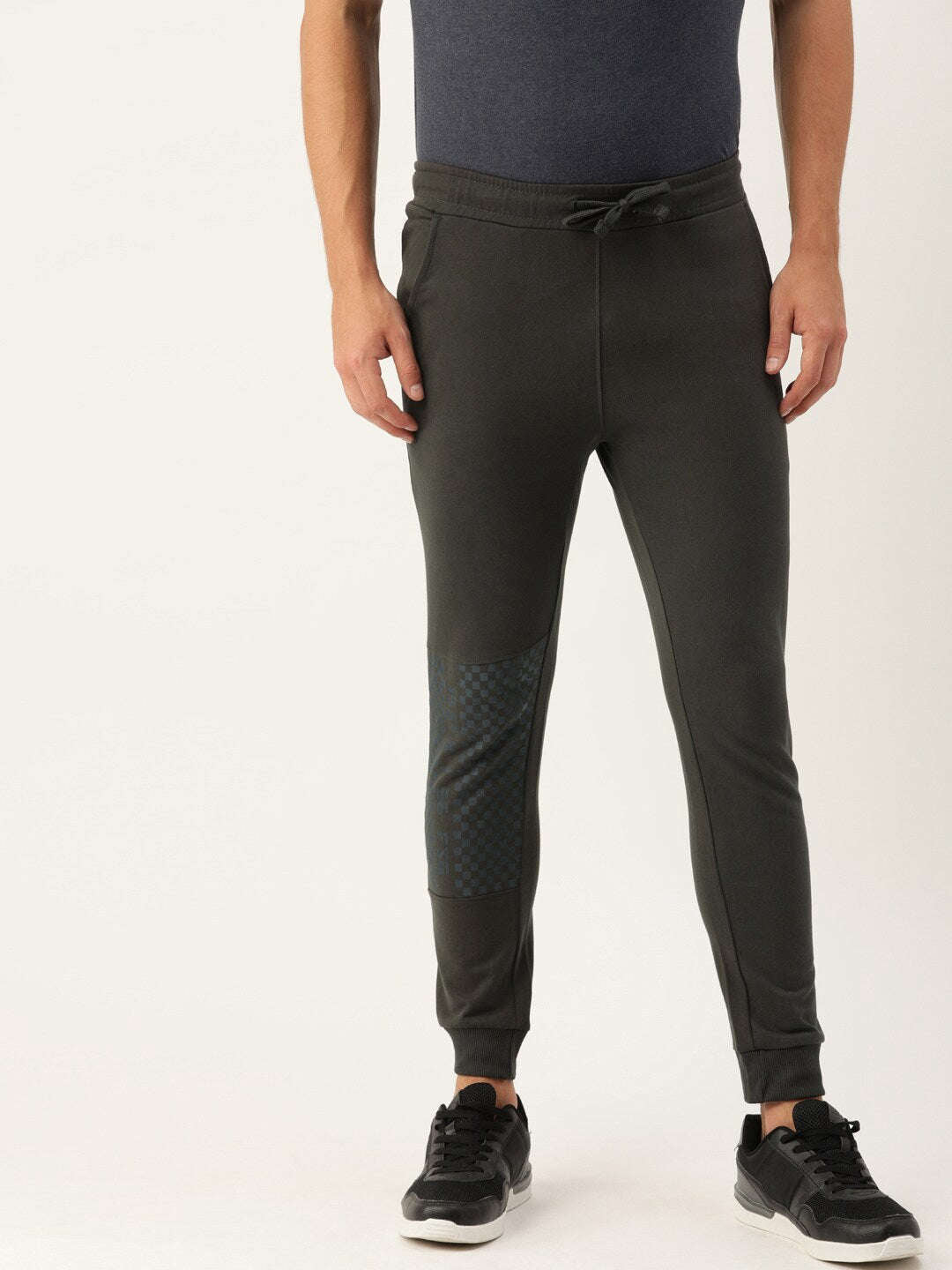 Shop Men Jogger Pant Online.