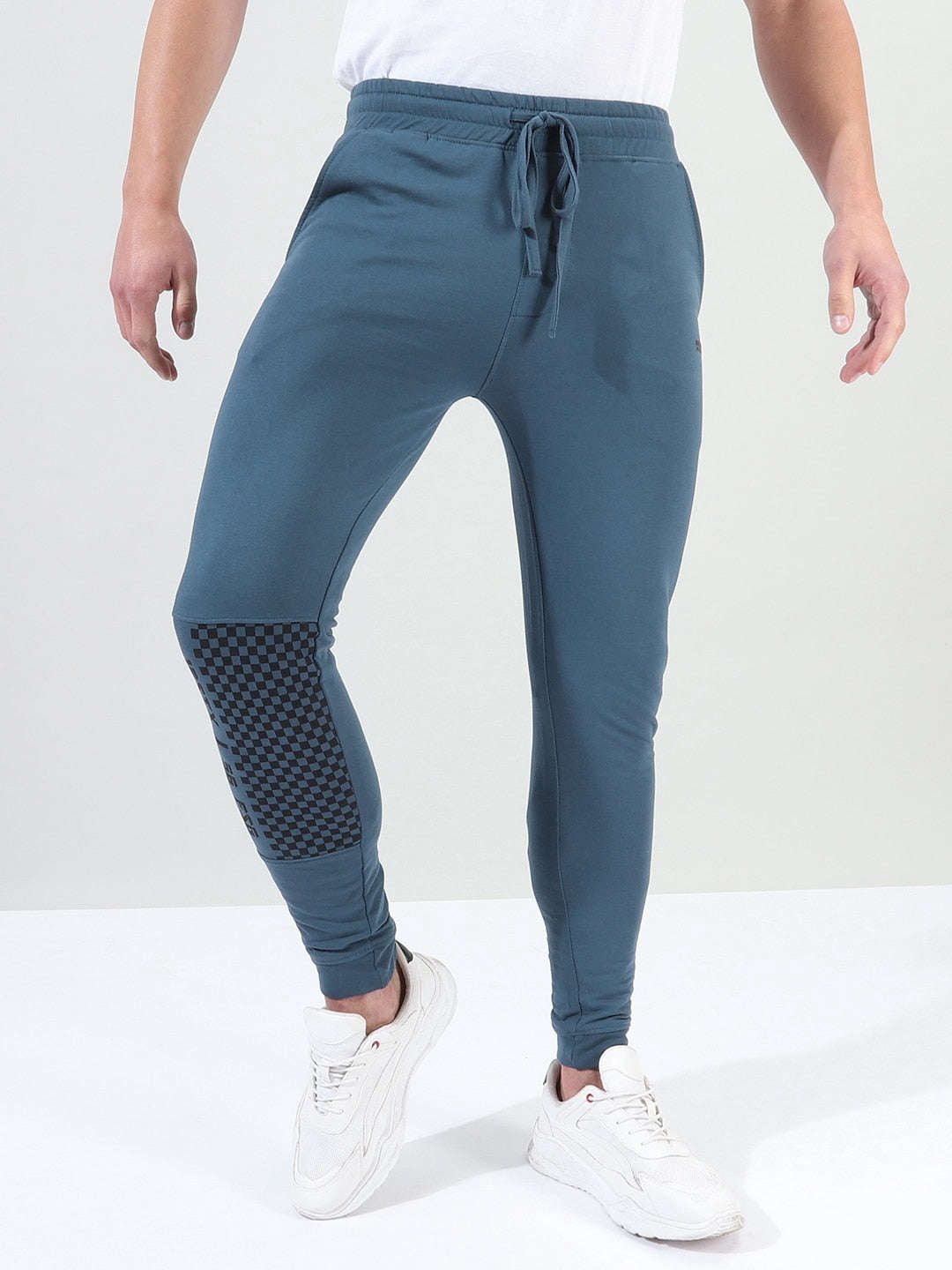 Shop Men Jogger Online.