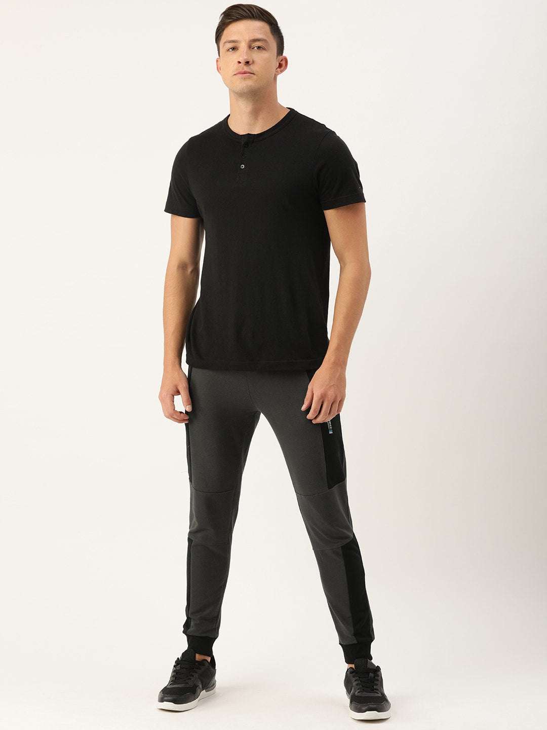 Shop Men Jogger Online.