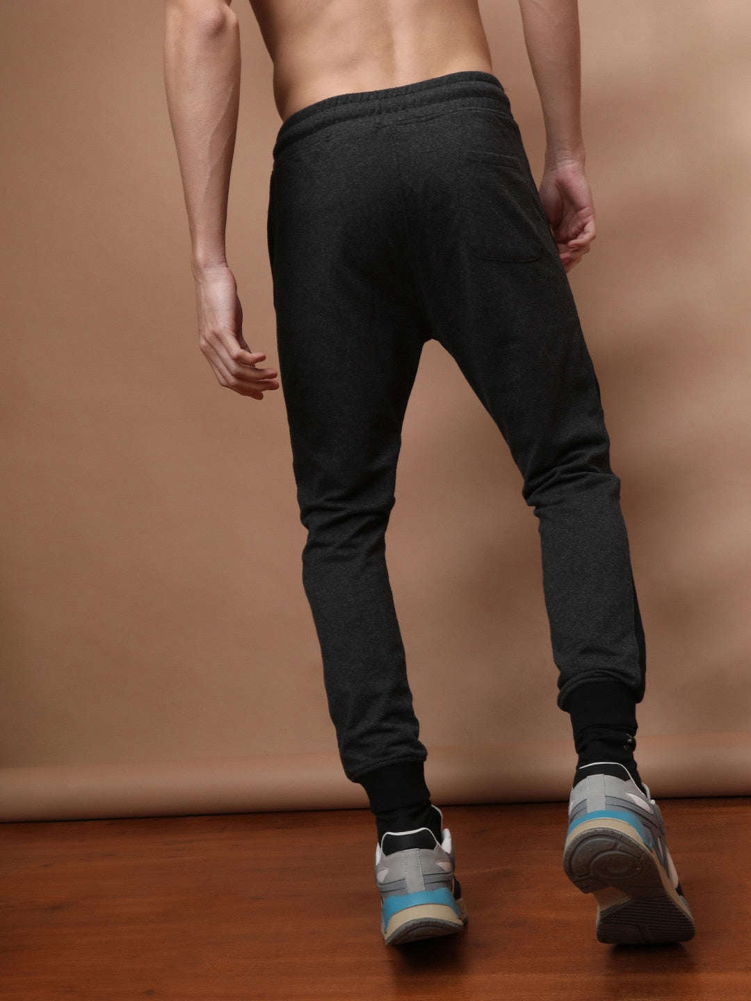 Shop Men Jogger Online.