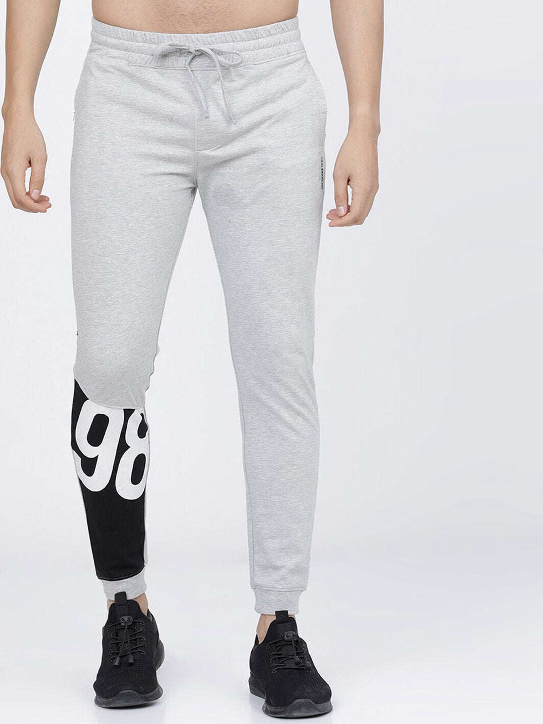 Shop Men Jogger Pant Online.