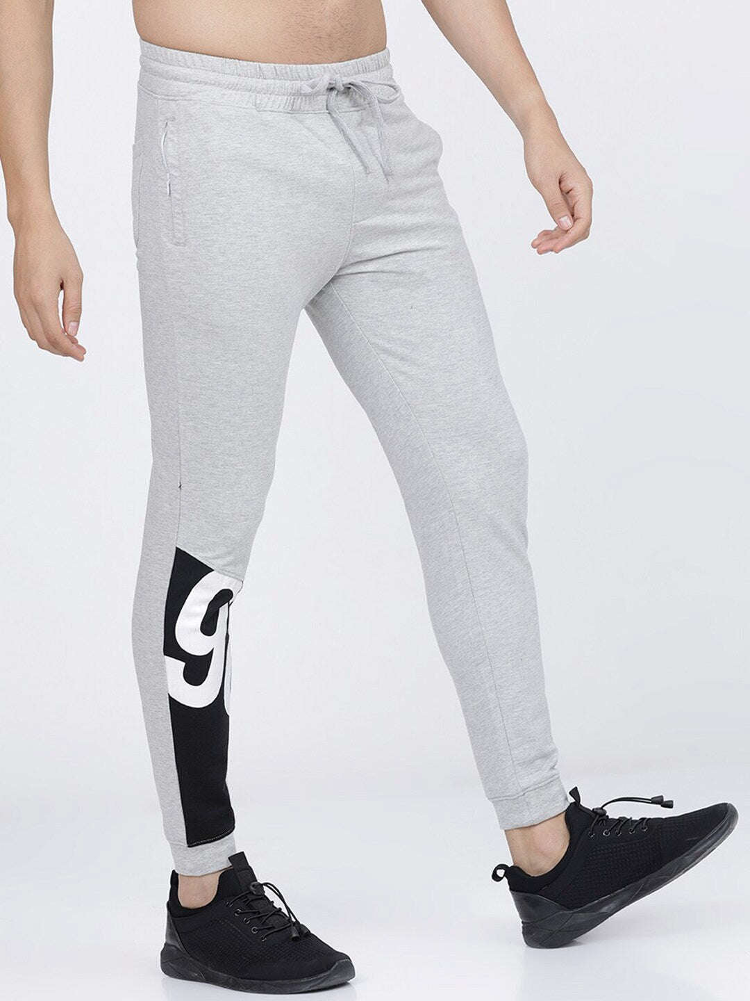 Shop Men Jogger Pant Online.