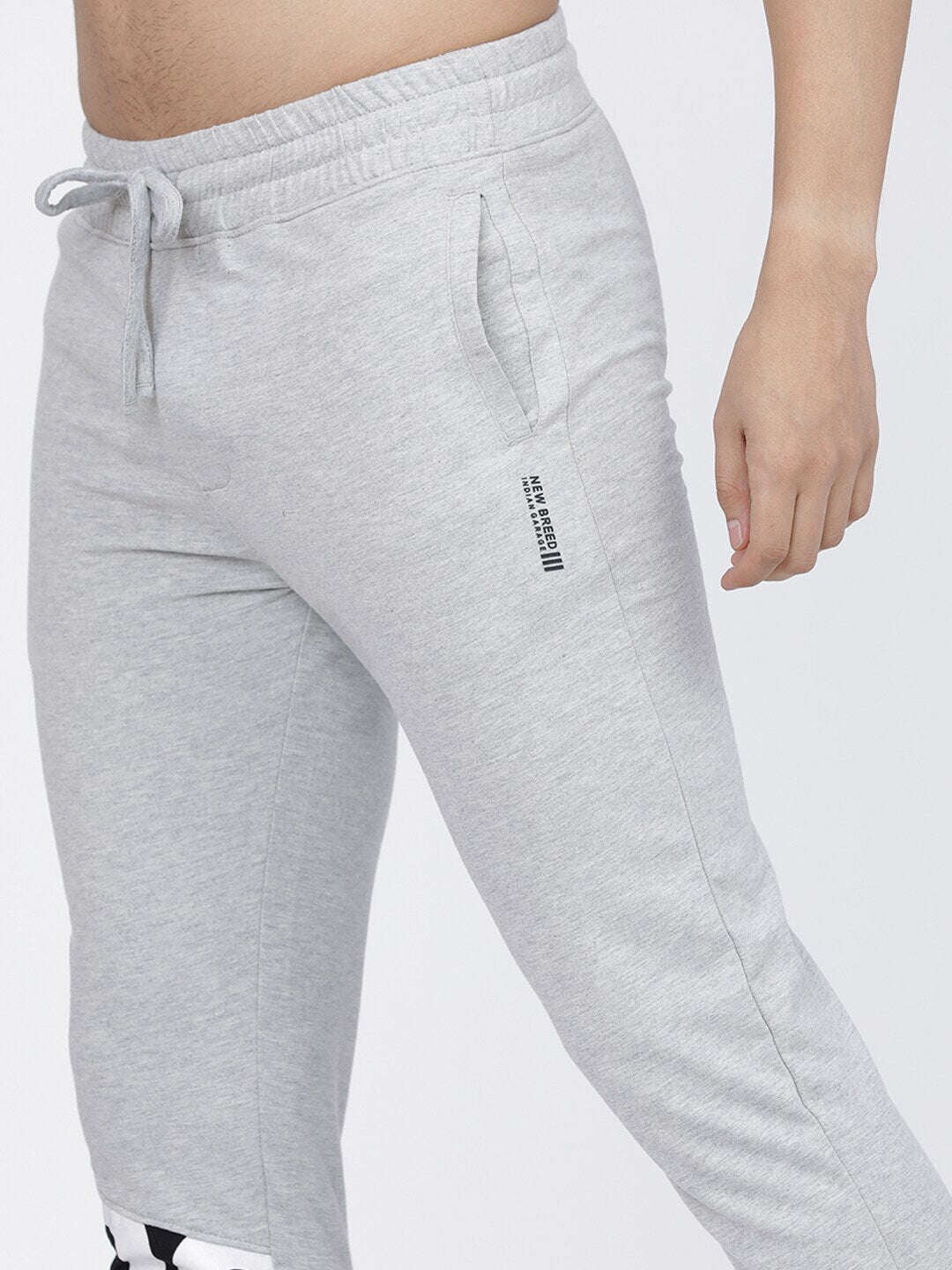 Shop Men Jogger Pant Online.