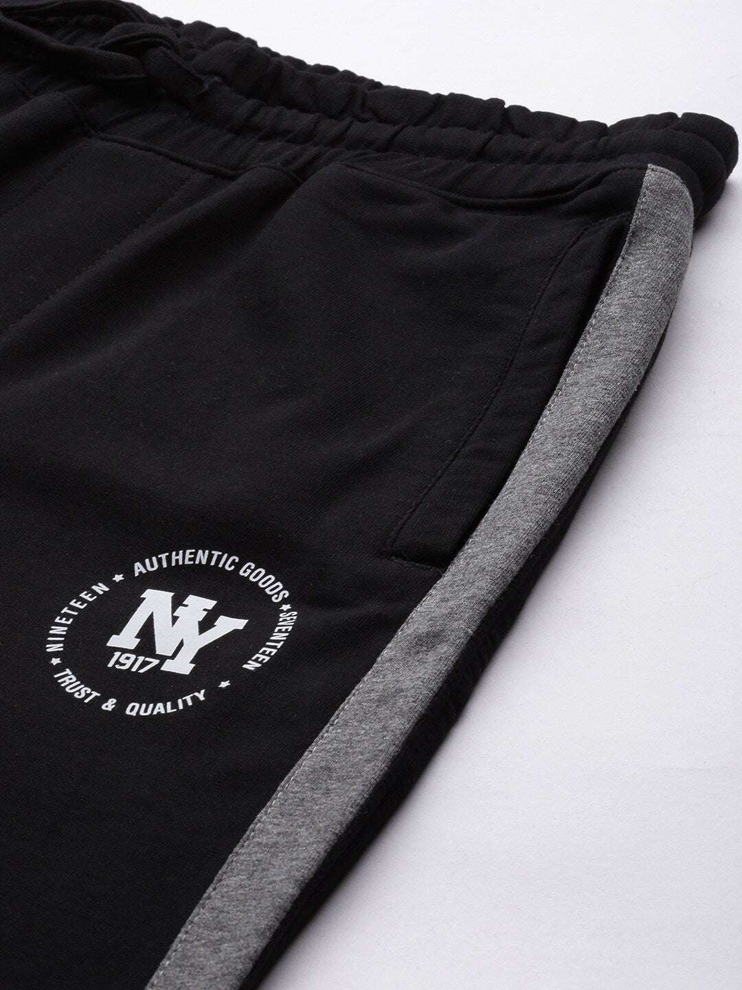 Shop Men Jogger Pant Online.