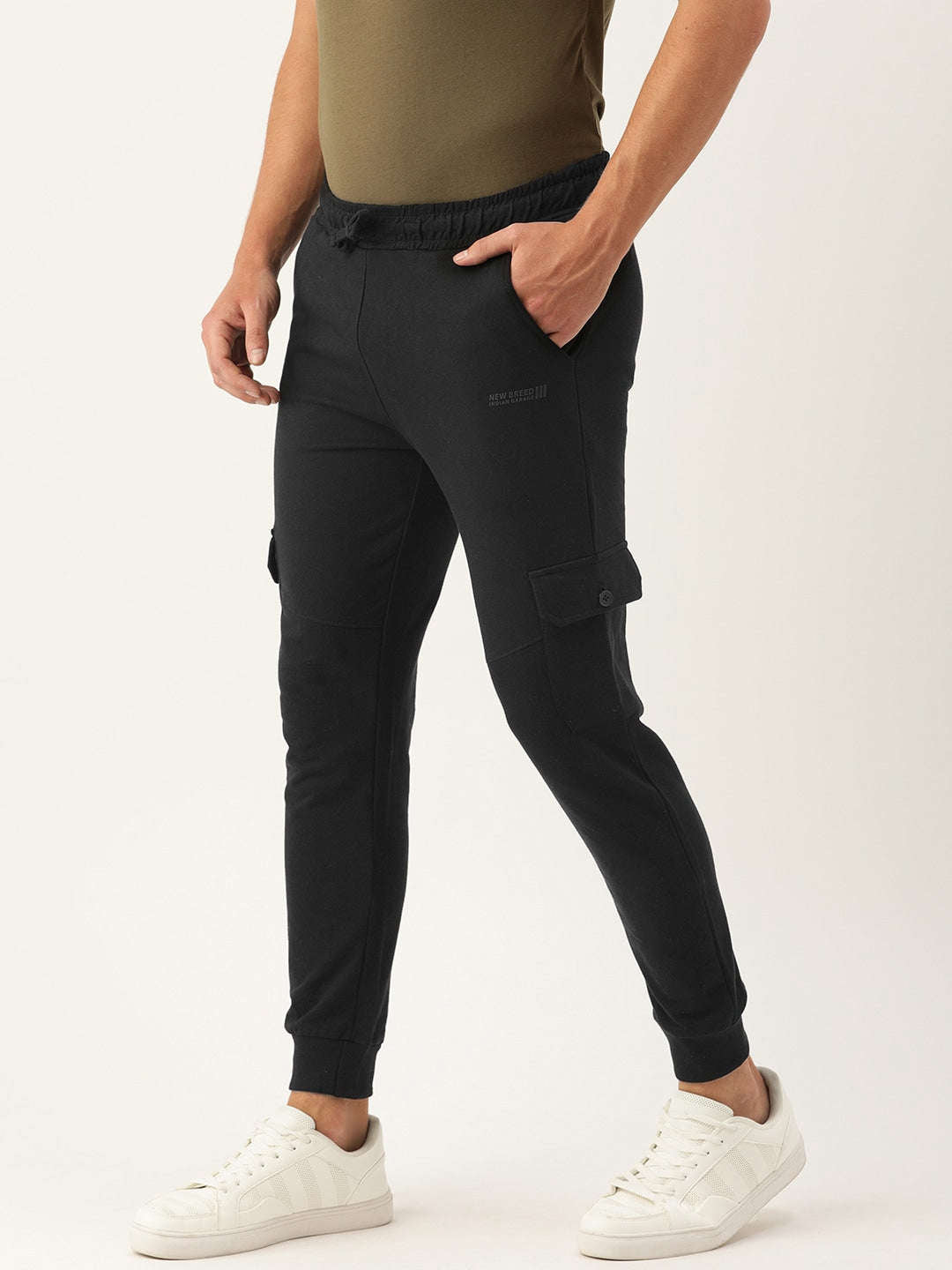 Shop Men Jogger Pant Online.