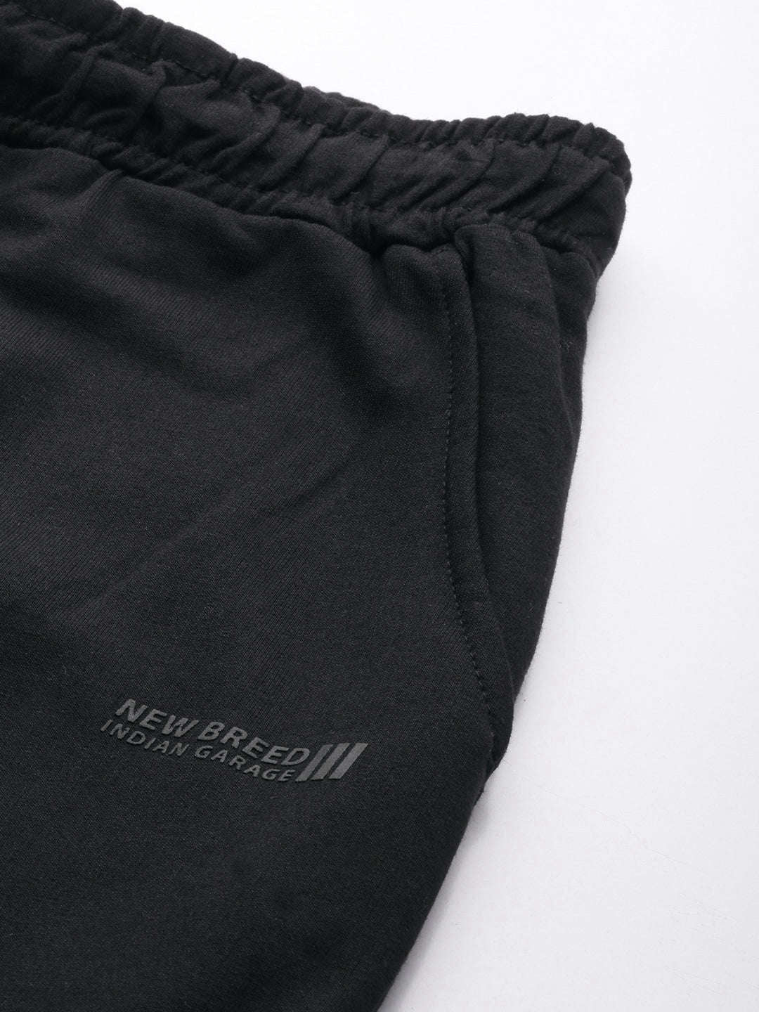 Shop Men Jogger Pant Online.