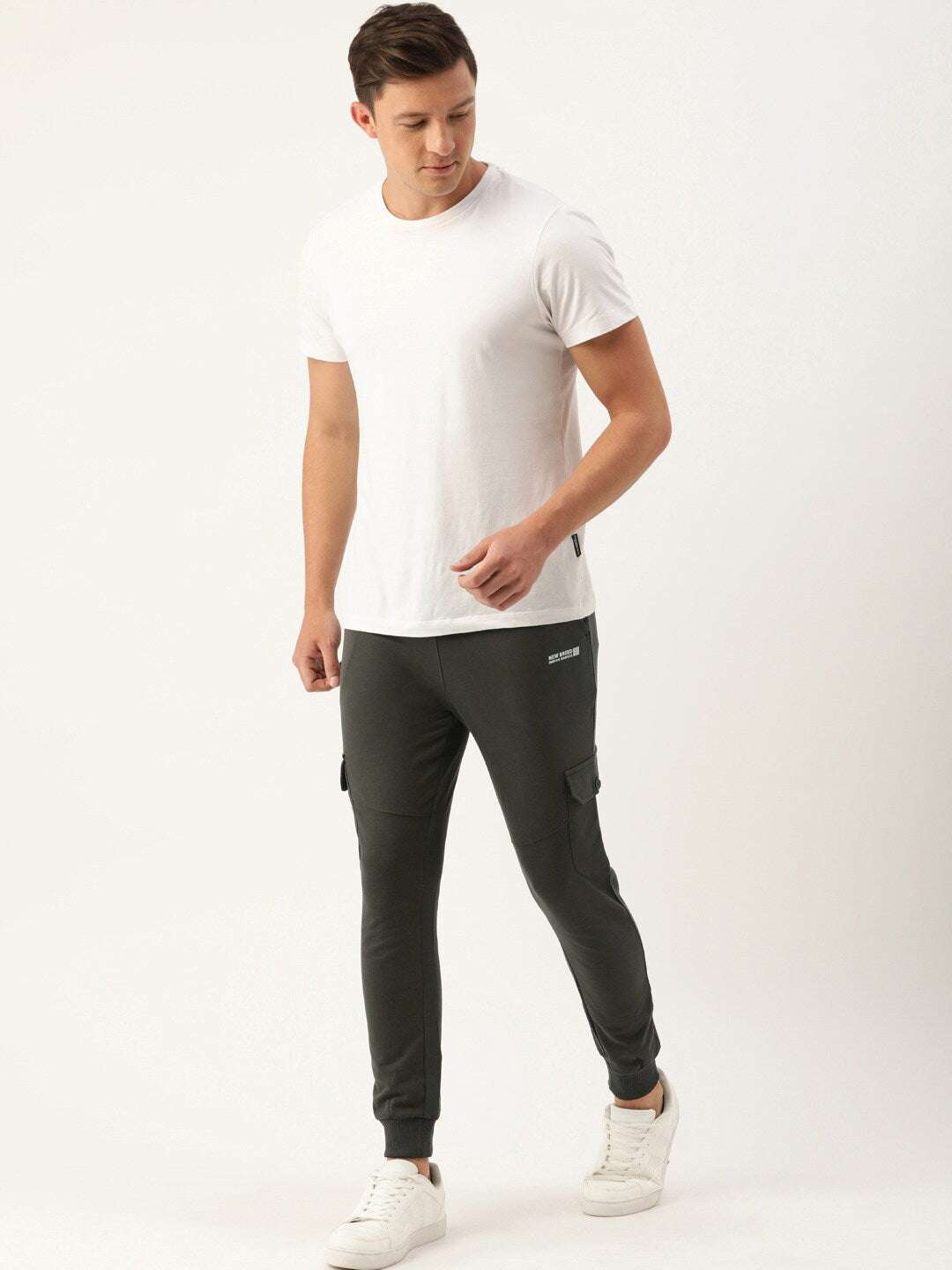 Shop Men Jogger Online.