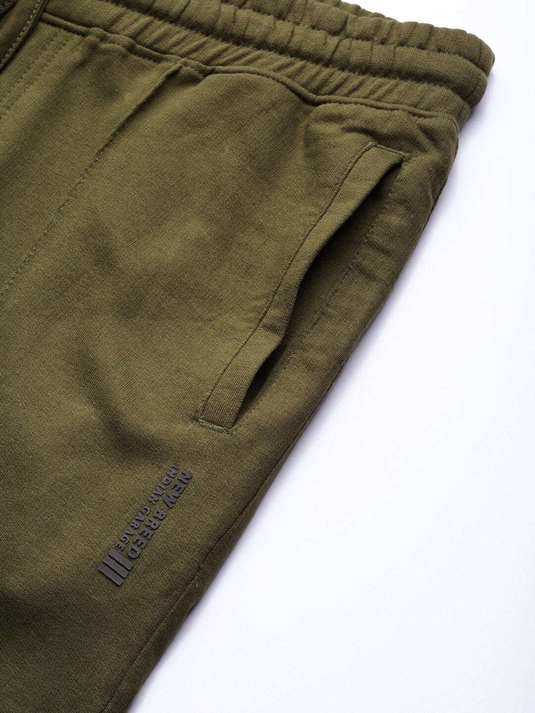 Shop Men Jogger Pant Online.