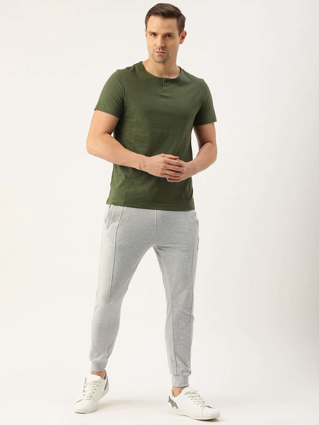 Shop Men Jogger Pant Online.