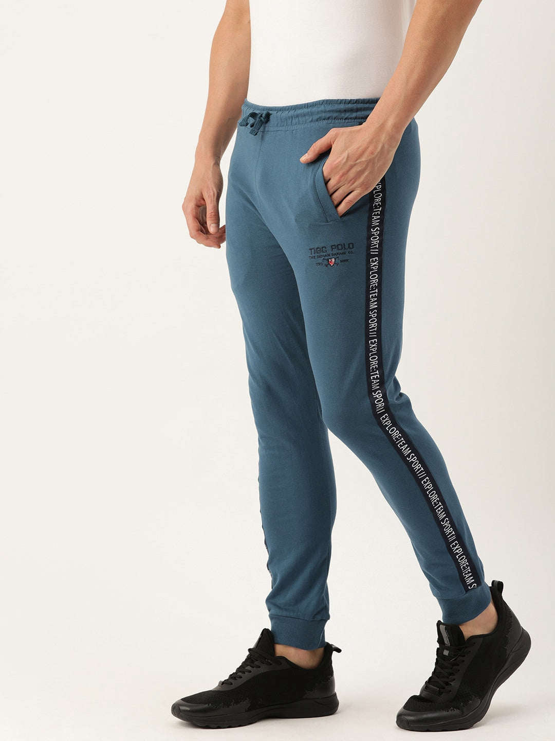 Shop Men Jogger Pant Online.